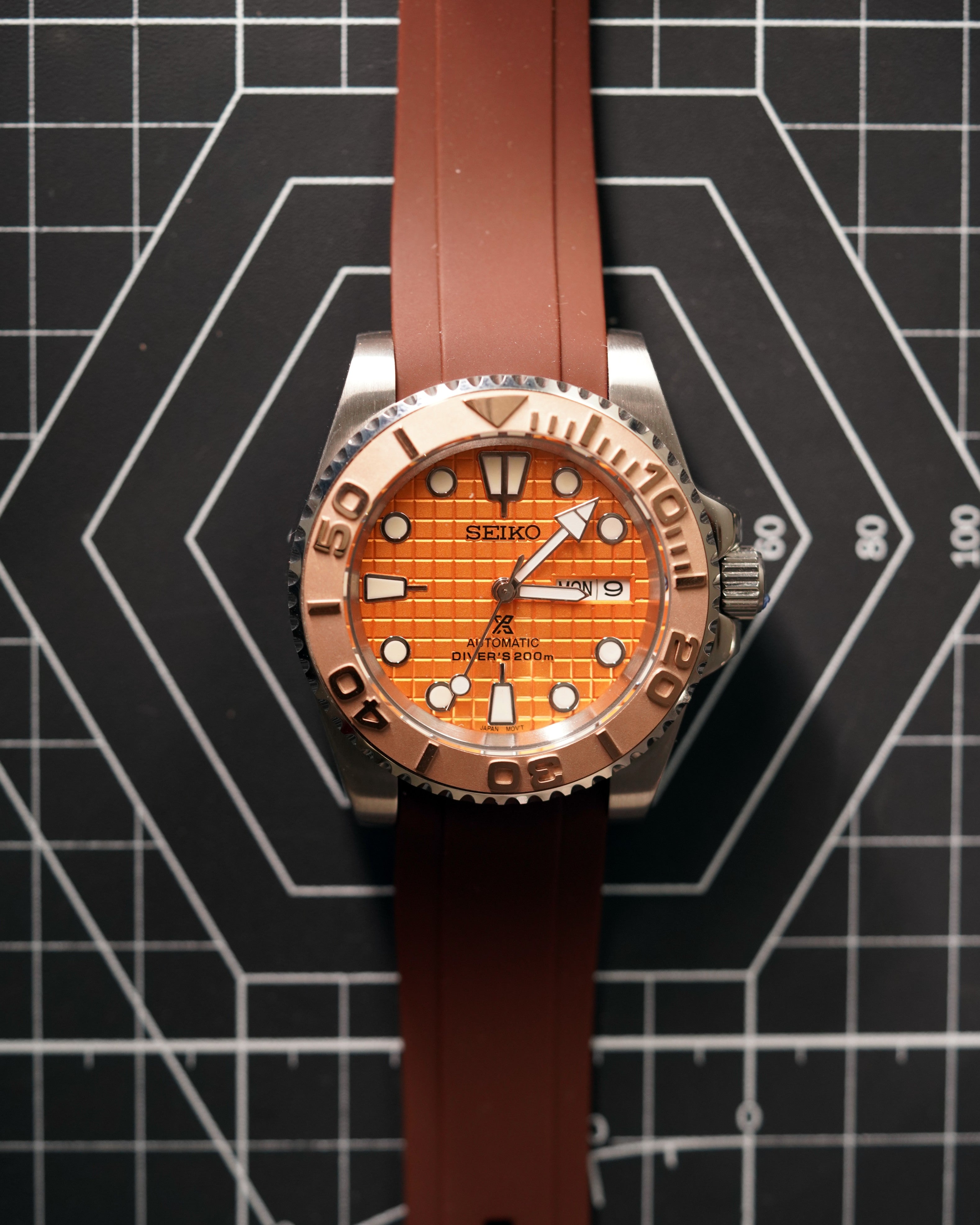 Seiko Diver |  Orange Rose & Gold Brown